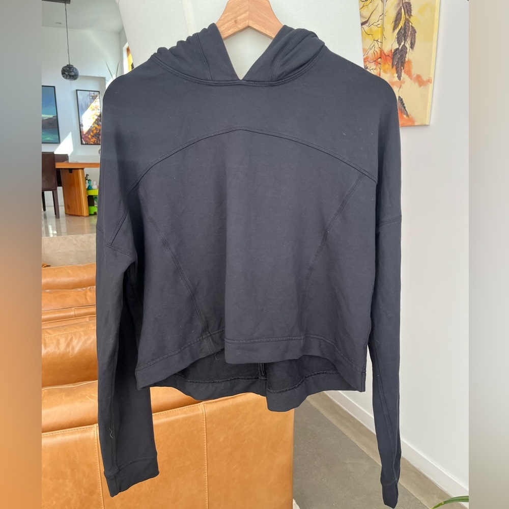 Lululemon Ceremony Pullover - Picture 3 of 4